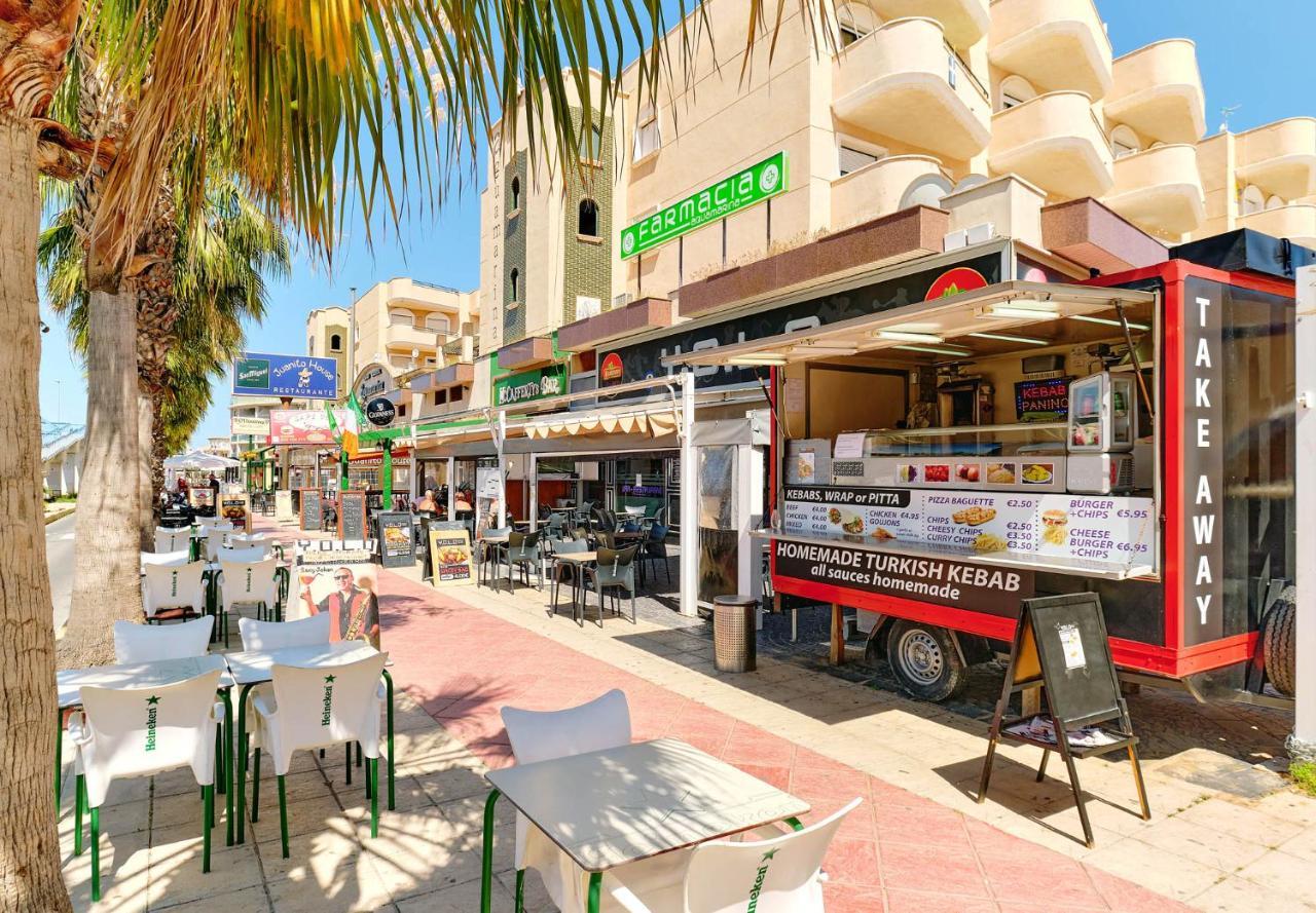 Apartment Eunice أوريويلا المظهر الخارجي الصورة