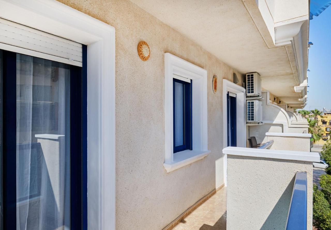 Apartment Eunice أوريويلا المظهر الخارجي الصورة