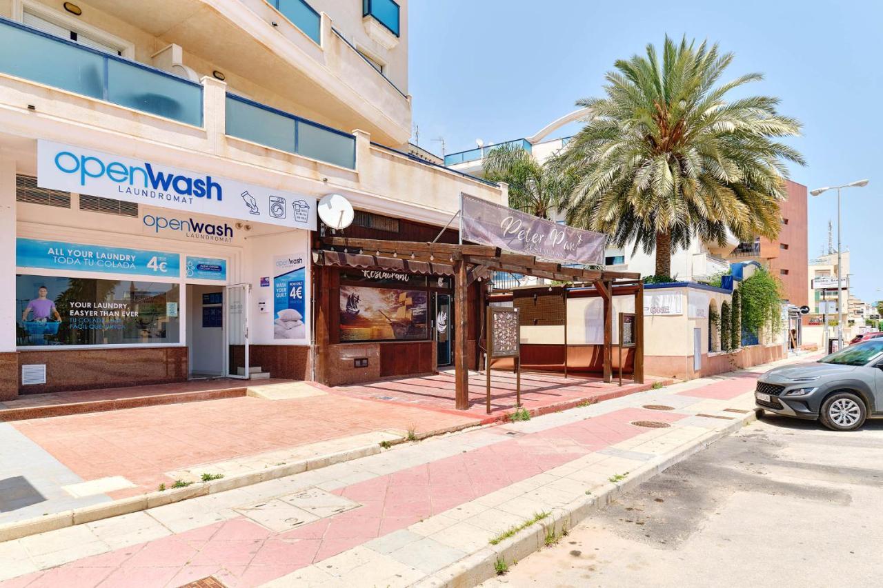 Apartment Eunice أوريويلا المظهر الخارجي الصورة